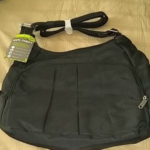 Travelon anti- theft Large crossbody NWT
